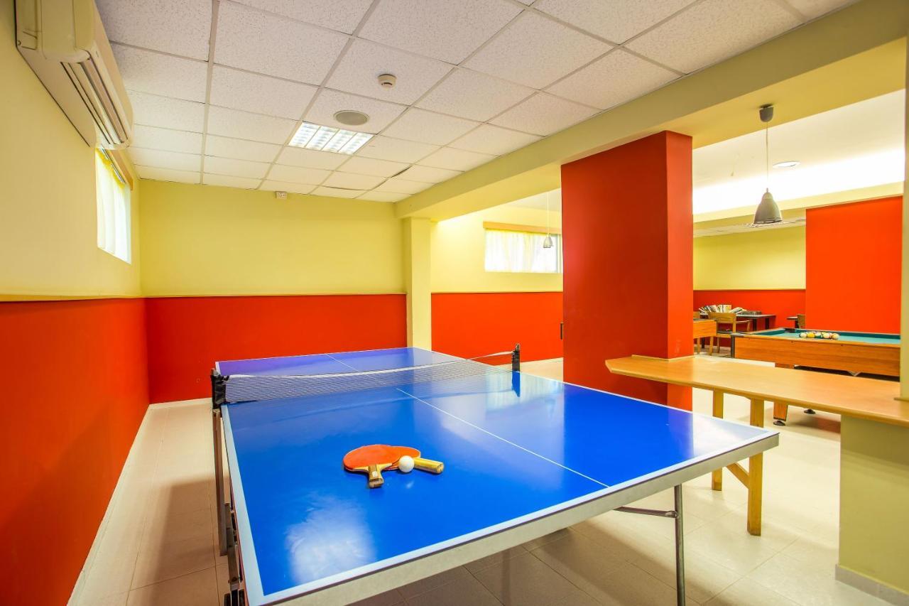 Irinna Hotel-Apartments Фалираки Экстерьер фото
