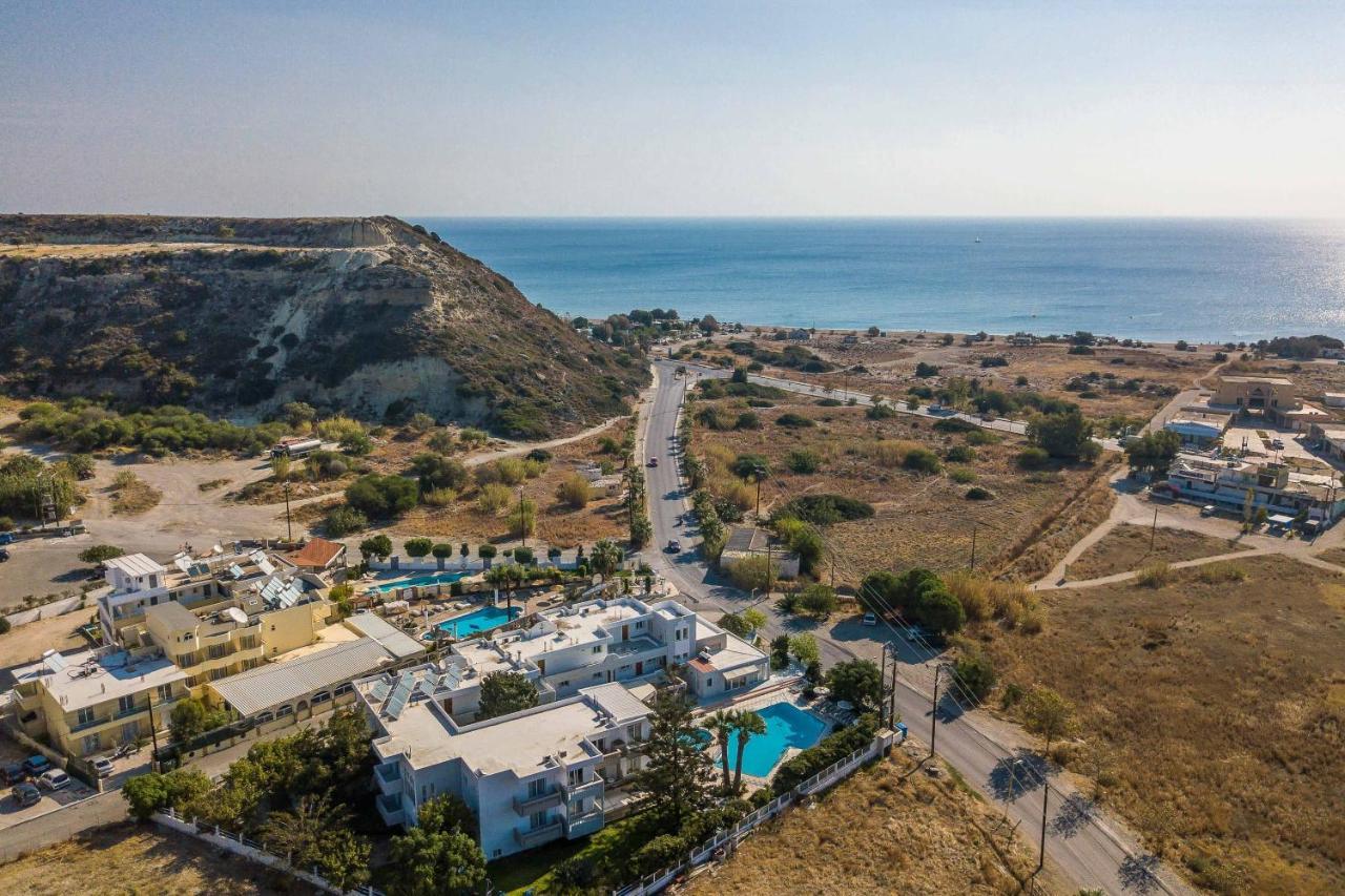 Irinna Hotel-Apartments Фалираки Экстерьер фото