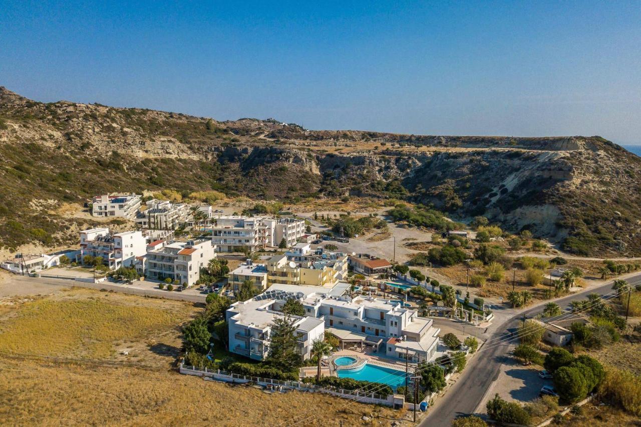 Irinna Hotel-Apartments Фалираки Экстерьер фото