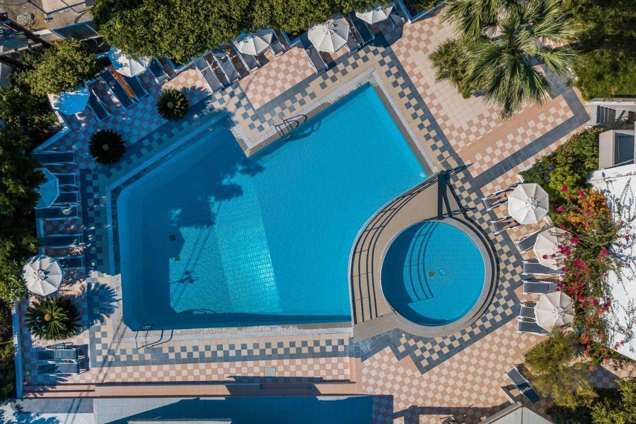Irinna Hotel-Apartments Фалираки Экстерьер фото